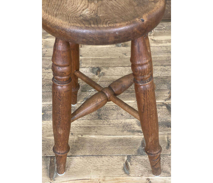 Lovely Quality 19th Century Solid Oak Circular Topped Low Bar Stool 3